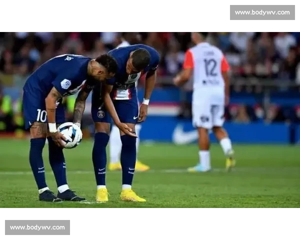 世俱杯爆发内讧!特雷泽盖抢罚点球引争议,开罗国民高层护短激化矛盾 世俱杯爆发内讧!特雷泽盖抢罚点球引争议,开罗国民高层护短激化矛盾